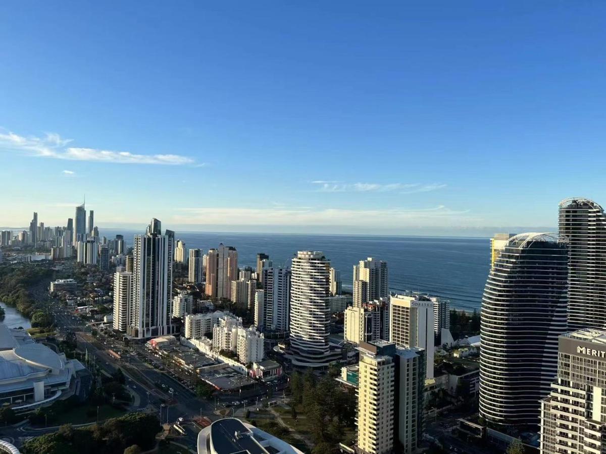 2 Bedroom Luxurious Family Apartment On 40Th Floor With Amazing Ocean Coastline Broadbeach Gold Coast Gc40 Екстер'єр фото