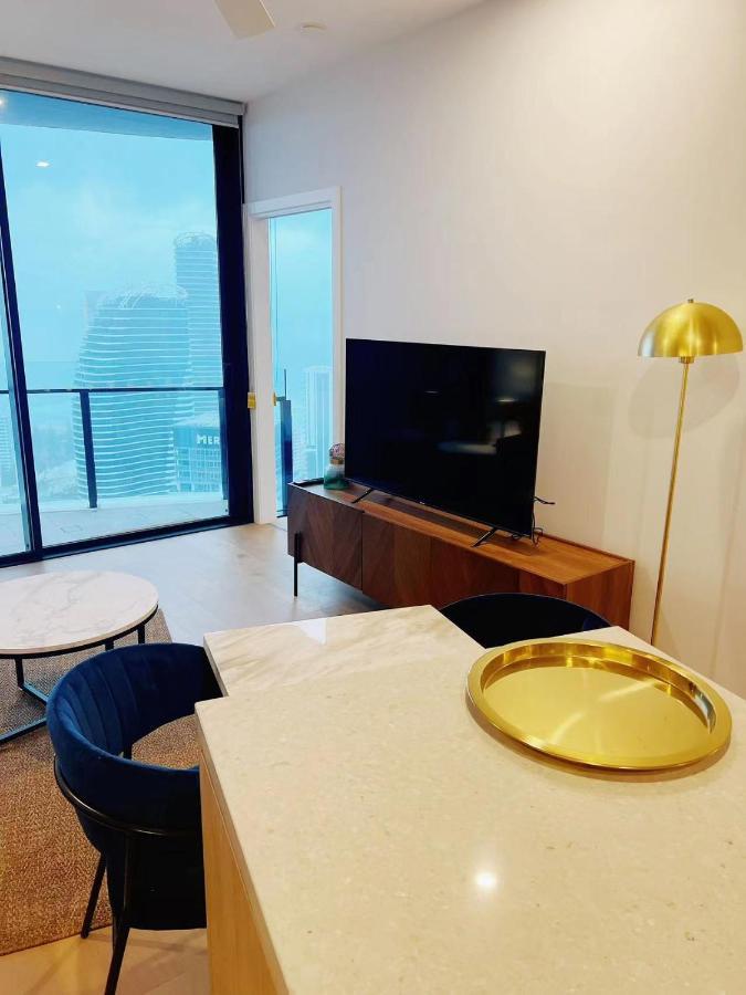 2 Bedroom Luxurious Family Apartment On 40Th Floor With Amazing Ocean Coastline Broadbeach Gold Coast Gc40 Екстер'єр фото