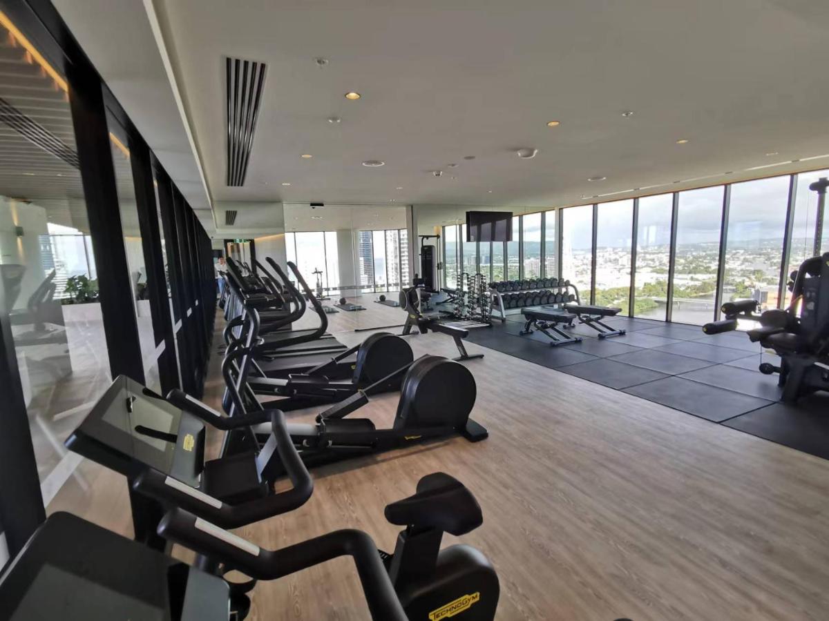 2 Bedroom Luxurious Family Apartment On 40Th Floor With Amazing Ocean Coastline Broadbeach Gold Coast Gc40 Екстер'єр фото